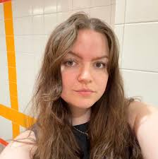 Anonymous stranger pays for couple's dinner at wine bar