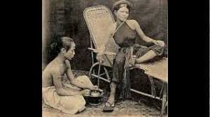 It was long time forgotten and was be used by vietnamese woman working in the rice field, ao yem ( yem dao) typical clothes of. Ao Yem The Traditional Vietnamese Clothes Revisited Hd Youtube