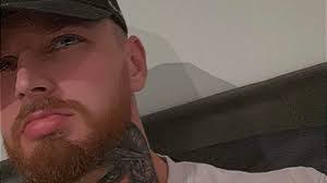 Alec Stanton's Instagram, Twitter & Facebook