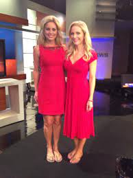 Kicking booze + breaking news. Courtney Friel Auf Twitter Good Thing You Can T See Our Feet On Air Tonight See U In 5mins Ktla Http T Co Frfx19l0bs