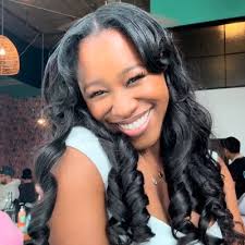 Tiara Young (@tyounggg2)