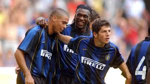 emˈɾe beˈlœzoːɫu, born 7 september 1980) is a turkish former professional footballer who played as a midfielder. Former Nerazzurri Midfielder Emre Belozoglu The Inter Fans Love Me I Love Them