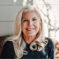 Pamela Slagle's Instagram, Twitter & Facebook