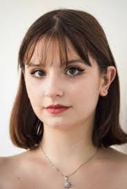 Anna Steiger's Instagram, Twitter & Facebook