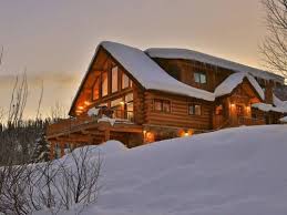 In addition, these properties have a median size of 1,270 ft² and cost, on average, $571 a night. The Valley Vista Holiday Home Steamboat Springs Colorado Set In Steamboat Springs In The Colorado Regio Luxury Vacation Rentals Luxury Rentals Colorado Homes