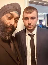 We haven't forgotten you Peter lynch, RIP Me, with his son