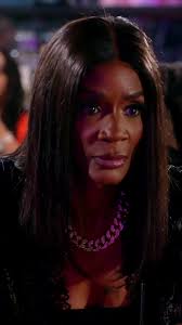 #MommaDee is getting right in the middle of the BS 😂🤭 #lhhatl  #loveandhiphop #kirkandrasheeda #affair #cheating #jasminebleu #kirkfrost  #rasheeda #messy #gossip #drama