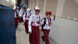 Peringkat sd di pekanbaru 2019. Anak Imigran Di Pekanbaru Sudah Mulai Sekolah