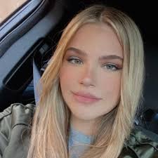 Mckenna Rae Austin (@mckennaraustin1)