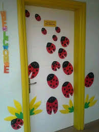 Epingle Par Fati Ma Sur Decoration De Classe Decoration Porte De Classe Bricolage De Porte Decoration Classe