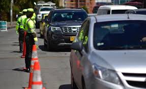Tenemos para ti videos, imágenes y una amplia cobertura e información actualizada. Se Levanta El Pico Y Placa En Bogota Hasta El Proximo 10 De Mayo
