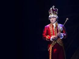The king rules while the plot centers around hamilton, burr, washington, jefferson, and eliza, the tyrannically king george iii nearly steals the show in his few brief minutes of stage time. Brit Crits Love Hamilton But What About King George New York Theater