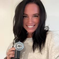 Tanning Salon Professionals in Langdon, AB, Ca