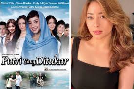 Puteri yang ditukar episod 11 live online in high quality free video. Jadi Idola Ibu Ibu Ini 10 Kabar Pemain Sinetron Putri Yang Ditukar