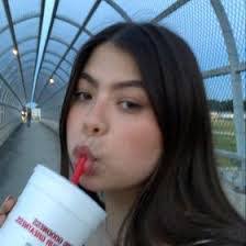 Mallory Thomason's Instagram, Twitter & Facebook