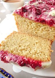 why cakes sink in the middle and what