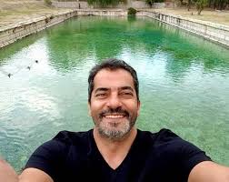47.150 views5 months ago film atölyesi. Hercai Nin Oyuncusu Usta Oyuncu Sener Sen In Kardesi Cikti Ogrenenler Saskina Dondu Galeri Yeni Asir