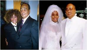 Bobbi kristina brown, the only daughter of pop legend whitney houston and singer bobby brown, has died at age 22, us media reported on sunday. The Legendary Whitney Houston And Her Family Have A Look