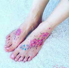 Pin By Anay Ale On Tattoos Watercolor Tattoo Flower Foot Tattoos Watercolor Foot Tattoo
