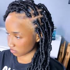 Small Knotless Braids Near Me: Dallas, TX