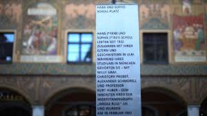 — weitere zitate von opfern des nationalsozialismus Aus Dem Archiv Welche Spuren Die Geschwister Scholl Hinterlassen Haben Augsburger Allgemeine