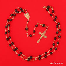 In fact, not knowing what to say at a funeral plagues most people who want to go and show their respects to the family. Chaplet For The Dead Rosary Chaplet For The Souls In Purgatory