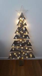 Drill Holes For Lights Pallet Christmas Tree Creative Christmas Trees Pallet Christmas