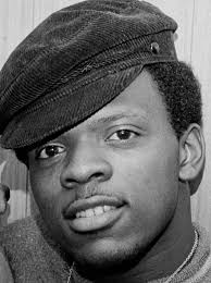 Don't let no one make a fool out of you ! 🤪🤣 Another beautiful joint by  this Philadelphia trio consisting of William & Wilbert Hart, Randy Cain and  later Major Harris.