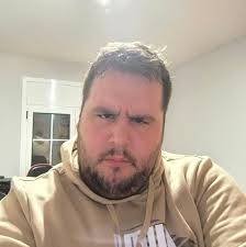 Flor cree que una mujer le enseñará lo que es el amor verdadero! 🥰  #ComoDiceElDicho ☕ ¡Visita comodiceeldicho.com y disfruta de más contenido!