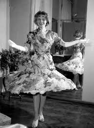 1 she has appeared in more than 120 films since 1956. Torocsik Mari 1957 Ket Vallomas Film Greek Statue Statue Fictional Characters