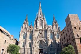 That explains why it can be so cold there in winter too. 8 Day Barcelona Madrid Cordoba Seville Granada Toledo 2021