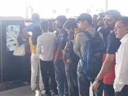 Rcb बनाम Gt : la rencontre qui retient son souffle