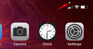 Microsoft has started rolling out a handy battery indicator to check the battery level of your smartphone for windows 10 insiders using your phone app. What Are The Orange And Green Dots On An Iphone Or Ipad