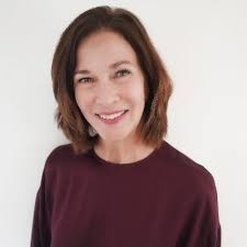 Shari Wenker's Instagram, Twitter & Facebook