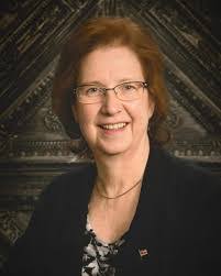 Judy Simms's Instagram, Twitter & Facebook