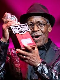 Mike Leech's Instagram, Twitter & Facebook