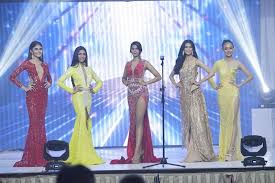 Her stunning evening gown that never disappoints. Dequeen Is The New Queen Of Miss Grand Malaysia Malaysia Grands Kota Kinabalu