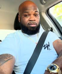 Damien Lloyd (@dlloydthegreat) • Instagram फोटोहरू र भिडियोहरू