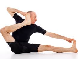 Akarna Dhanurasana Archer S Pose How To And Benefits Archer Pose Easy Yoga Workouts Body Combat