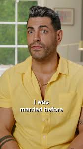 Sarper has a marriage "phobia?" 😳 Get the full story