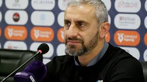 Serkan Özbalta: "Hayal dünyasına kapılmadan gerçekçi olmak gerekiyor. İnşallah ligi ilk 10 içinde bitiririz" — Habertürk