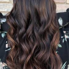 Suggerimenti per una tinta fai da te. Capelli Castani Per La Primavera E Il Momento Del Chocolate Cake