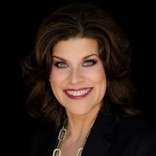 Amy Baggett's Instagram, Twitter & Facebook