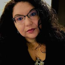 Danielle Kelso (@manicdistractionsart) · Instagram photos and Reels