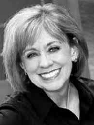 Colleen Fellows's Instagram, Twitter & Facebook