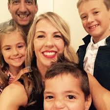 What can cause voltage drop issues in a 1988 Tristar 190 boat and how to  fix them?