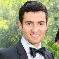 Ariel Malakov's Instagram, Twitter & Facebook