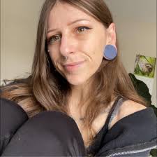 Groomer or vet for polydactyl cat nail trimmings?