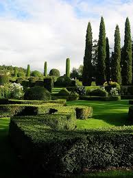 Pin By Melo On Formal Gardens Landscape French Garden Beautiful Gardens