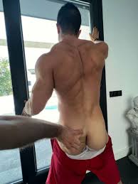 Favorite Hunks & Other Things: Mario Hervas: The Tension of Retention...